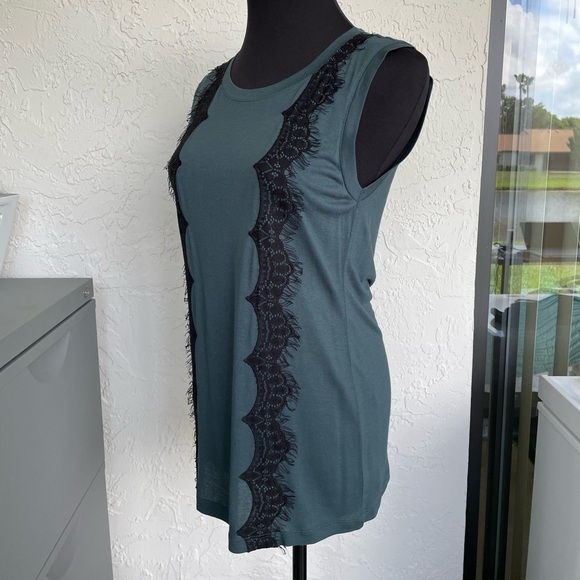 Loft Lace Tank Size S NEW! - Picture 2 of 5